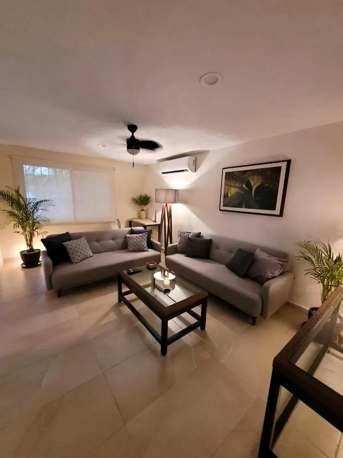 Departamento Centrico Y Moderno En Cancun. Mexico